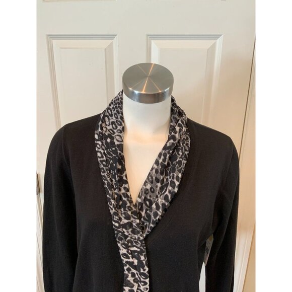 T Tahari Black Cardigan Sweater w/ Gray/Cream Leopard Print Trim, Sz L (Petite) - Picture 2 of 6